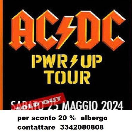 Piccolo Monolocale Con Angolo Cottura Πάρμα Εξωτερικό φωτογραφία